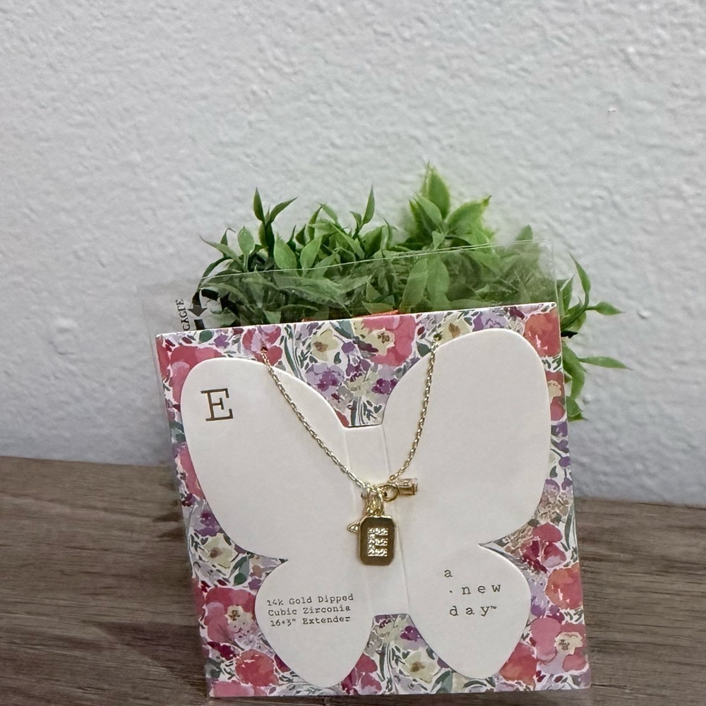 A New Day Gold Necklace with Pendant
